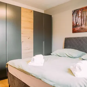 https://luxury-suite-therme-ed-messe-muc-parken-wlan.getmunichhotels.com