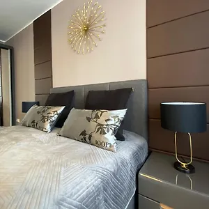https://apt-luxus-with-balcony.dortmundhotels.net